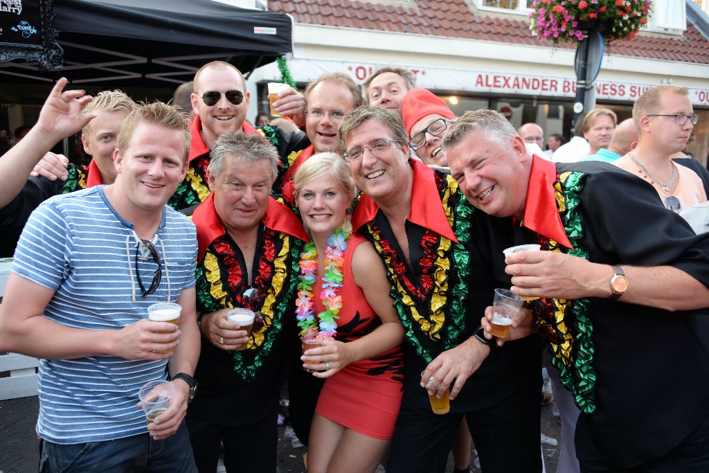 ../Images/Zomercarnaval Noordwijkerhout 373.jpg